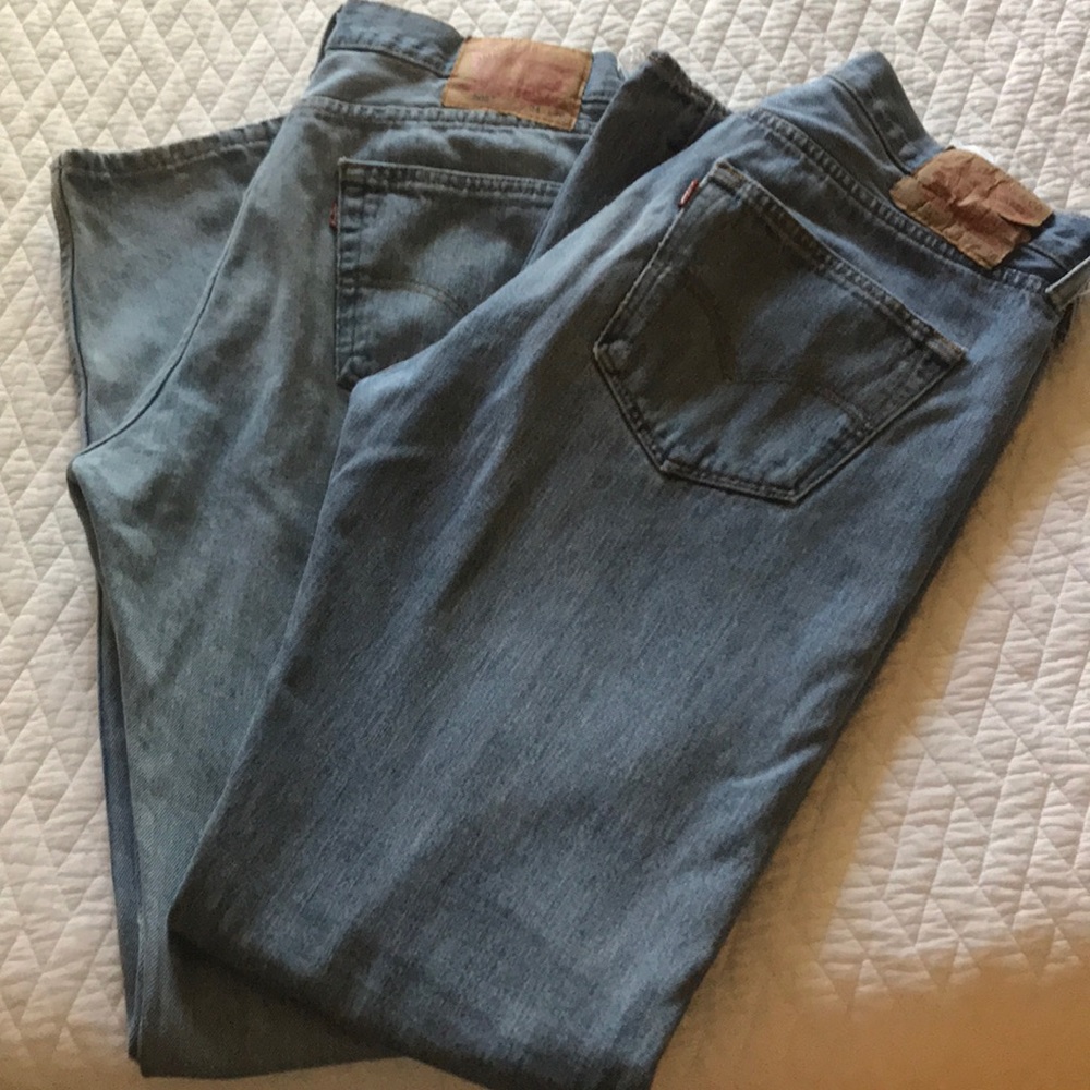 Two Pair Worn-In Men’s 501 Jeans! Two pair for $25